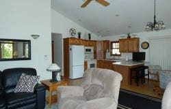 226 & 228 Center Point Drive, Montezuma, IA 50171