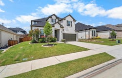 332 Augusta Court, Oak Point, TX 75068