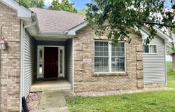 1610 Liberty Way, Hope, IN 47246