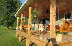 297 Hales Landing, Elizabeth, WV 26143