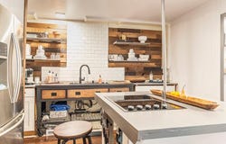 1609 Laurel ST, Taylor, TX 76574