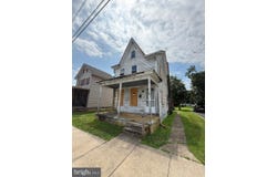 18 HUNT STREET, WOODSTOWN, NJ 08098
