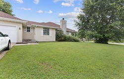 705 S Whippoorwill Drive, Strafford, MO 65757