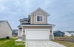 1482 S 91st Street, West Des Moines, IA 50266