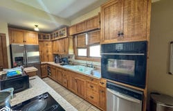 602 Central Avenue E, Hampton, IA 50441