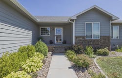 525 Foxfire St, McPherson, KS 67460