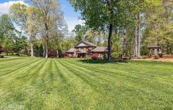 46 Chestnut Drive, Norris, TN 37828