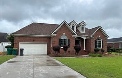 518 Maple Leaf Way, Lumberton, NC 28358