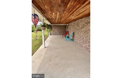 220 GRACEVILLE ROAD E, BREEZEWOOD, PA 15533