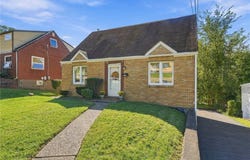 6727 W Barivista Dr, Penn Hills, PA 15147