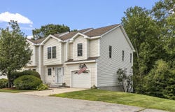 1465 Hooksett Road, Hooksett, NH 03106
