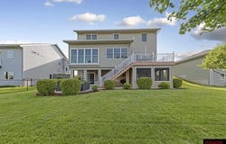 1904 Rock Ridge Lane, St. Peter, MN 56082