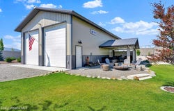 2114 W OKANOGAN AVE, Post Falls, ID 83854