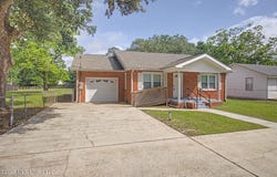 220 W Old Pass Road, Long Beach, MS 39560