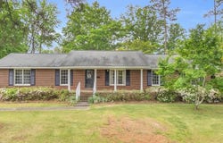 Greenwood, SC 29469