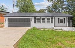 1506 N Pratt Street, Pocahontas, AR 72455