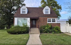 1493 Forest Avenue, Calumet City, IL 60409