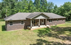 629 ACR 1215, Grapeland, TX 75844