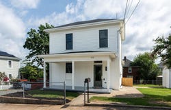 815 SUDBURY ST, STAUNTON, VA 24401