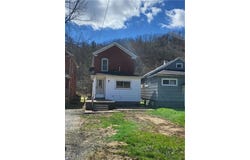 5554 State Route 152, Dillonvale, OH 43917
