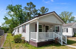 122 Center Street, Williamston, NC 27892