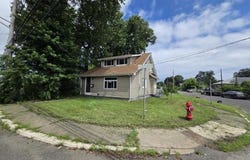 261 State Route 36, Hazlet, NJ 07730