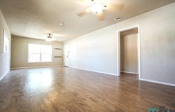 900 W 16th Lane, Portales, NM 88130