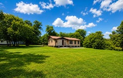 1201 Avenue J, Hondo, TX 78861