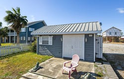10000 New York Street, Bay Saint Louis, MS 39520