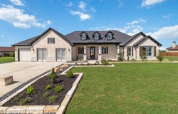 1587 Vista View Drive, Pleasanton, TX 78064