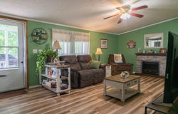 408 W Robinson St, Moberly, MO 65270