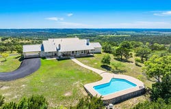 211 Mill Dam, Comfort, TX 78013
