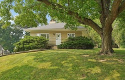 W192s7365 Bay Shore Dr, Muskego, WI 53150
