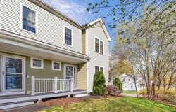 81 South Street, Plainville, MA 02762