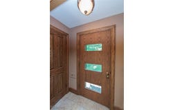 6775 Glenview Road, Mayfield Village, OH 44143
