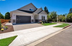2123 NE SPITZ RD, Canby, OR 97013