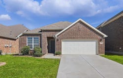 2225 Candler Club Way, Little Elm, TX 75068