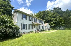 1926 Broad Bottom Road, Pikeville, KY 41501