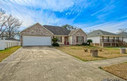 4224 Wimbish Dr, Baker, LA 70714