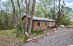 580 Walleye Way, Scottsville, KY 42164