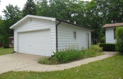 501 Lansing, Harrison, MI 48625