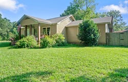 693 Joe Perrett Rd., Laurel, MS 39443