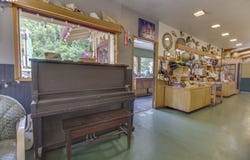 12300 HIGHWAY 126, Mapleton, OR 97453