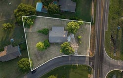 800 Evelyn Drive, Lorena, TX 76655