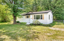 7219 Maple Island Road, Nunica, MI 49448