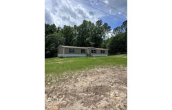 848 County Road 60, Skipperville, AL 36374