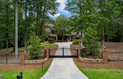 120 Diamond Point, Fayetteville, GA 30215