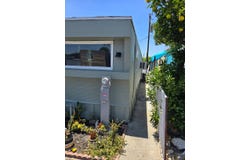 402 E Foothill Blvd, Pomona, CA 91767
