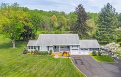 59 Washington Valley Rd, Warren Twp., NJ 07059
