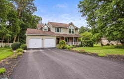 127 HERSHEY CIRCLE, STEWARTSTOWN, PA 17363